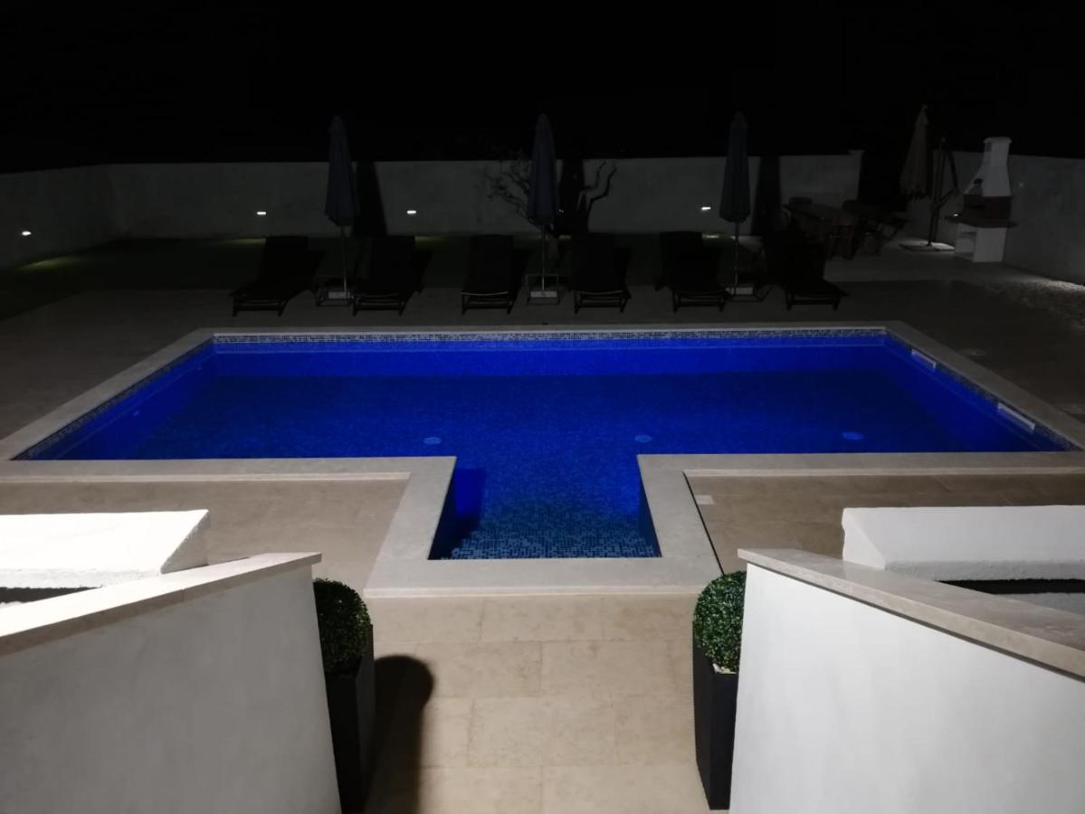 Apartman Victoria *
